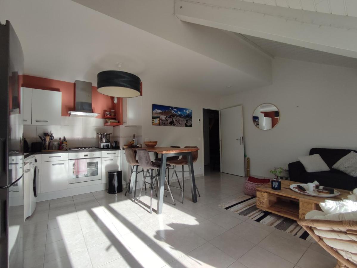 Appartement Plein Centre Village, Vue Montagnes, Proximite Immediate Lac Doussard Exterior foto